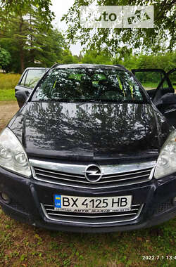 Универсал Opel Astra 2008 в Киеве