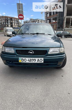 Универсал Opel Astra 1997 в Тернополе