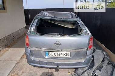 Универсал Opel Astra 2010 в Радехове