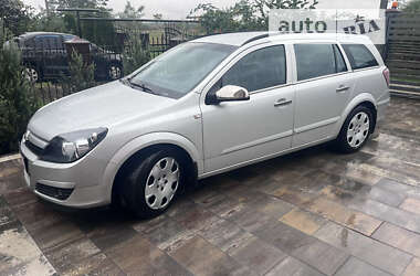 Универсал Opel Astra 2005 в Калуше