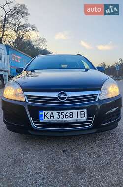 Універсал Opel Astra 2009 в Києві