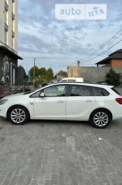 Універсал Opel Astra 2012 в Славуті