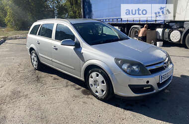 Универсал Opel Astra 2005 в Днепре