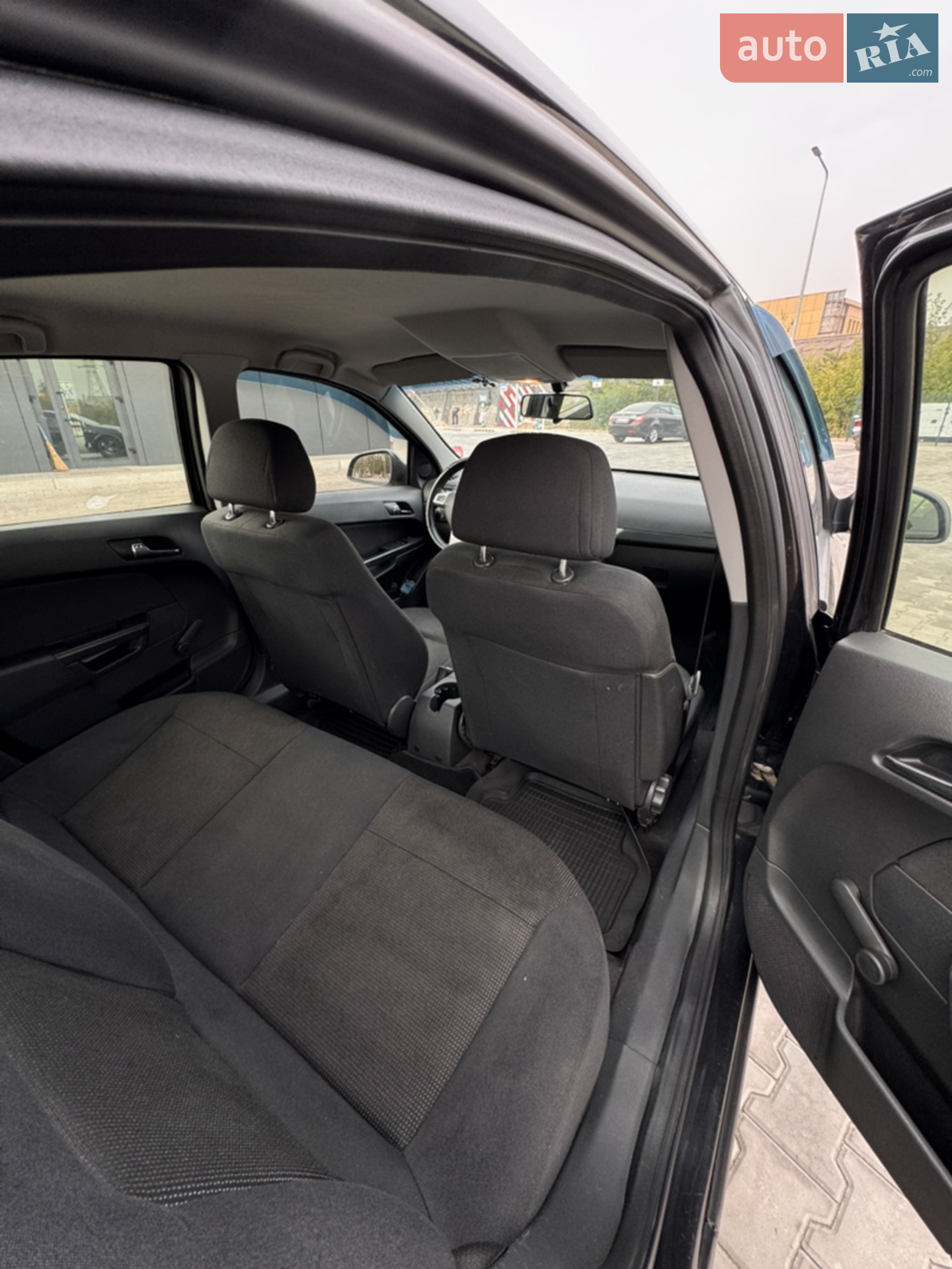2013 Opel Astra - мініатюра 18