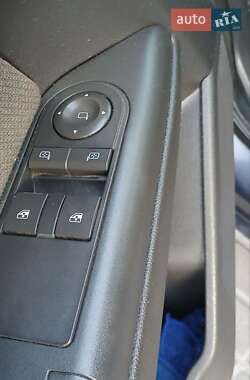 Универсал Opel Astra 2006 в 