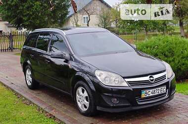 Універсал Opel Astra 2008 в Стрию