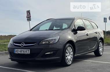 Универсал Opel Astra 2015 в Виннице