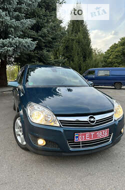 Универсал Opel Astra 2007 в Золотоноше