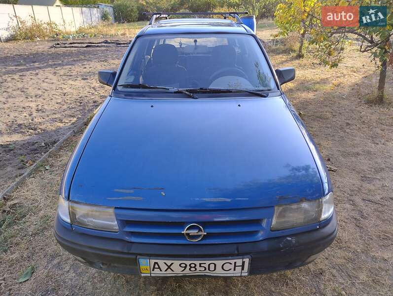 Универсал Opel Astra 1994 в Харькове