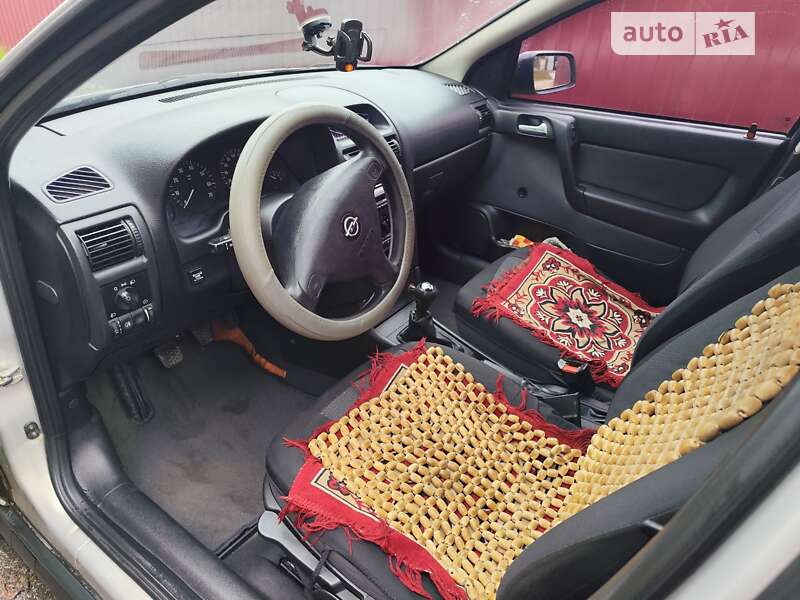 Седан Opel Astra 2007 в Бердичеві