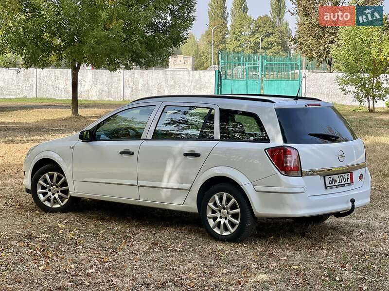 Универсал Opel Astra 2010 в Нежине фото 4 Универсал Opel Astra 2010 в Нежине
