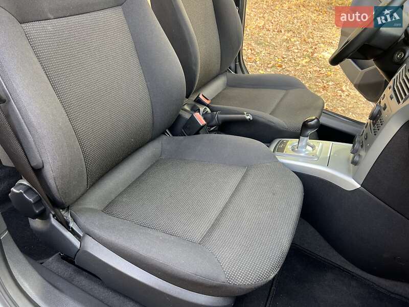 Универсал Opel Astra 2010 в Нежине фото 39 Универсал Opel Astra 2010 в Нежине