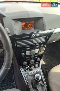 Универсал Opel Astra 2008 в Львове