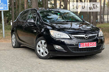 Хетчбек Opel Astra 2010 в Львові