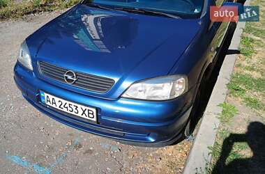 Седан Opel Astra 2002 в 