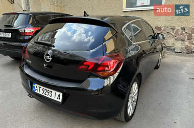 Хетчбек Opel Astra 2010 в Івано-Франківську