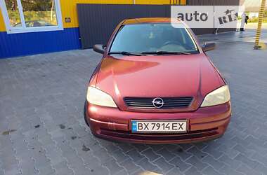 Седан Opel Astra 2005 в Звягеле