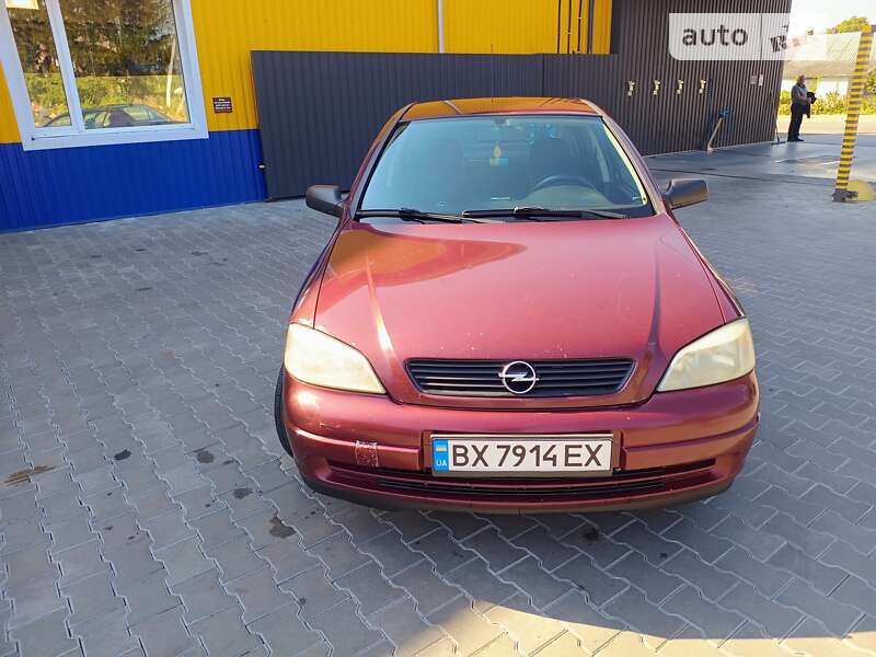 Седан Opel Astra 2005 в Звягелі