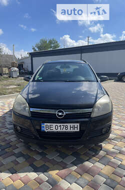 Универсал Opel Astra 2006 в Николаеве