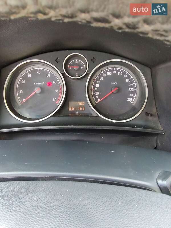Универсал Opel Astra 2005 в Хмельницком