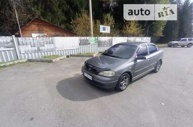 Седан Opel Astra 2008 в Верховині