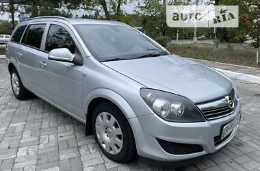 Универсал Opel Astra 2010 в Николаеве