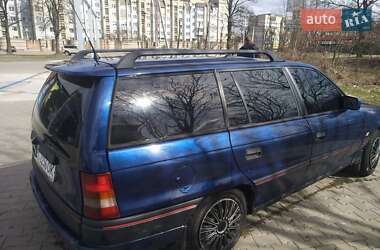 Универсал Opel Astra 1994 в 