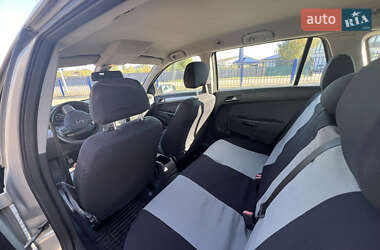 Универсал Opel Astra 2006 в 