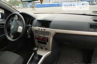 Хэтчбек Opel Astra 2009 в Чернигове