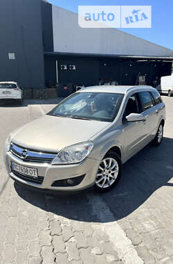 Універсал Opel Astra 2008 в Стрию