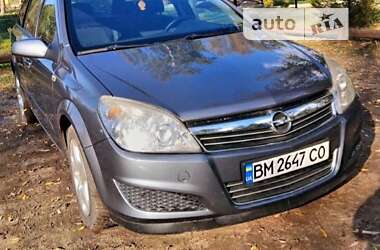 Универсал Opel Astra 2007 в Тростянце