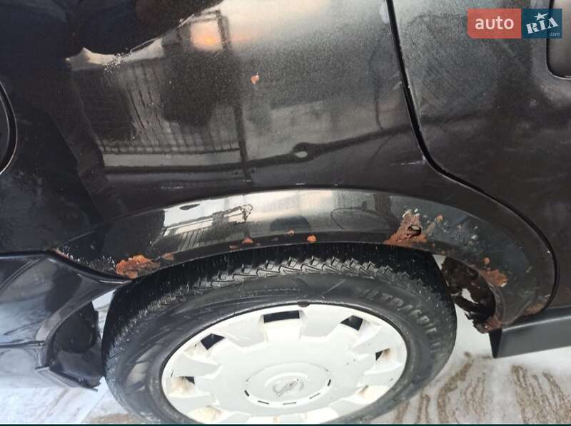 Седан Opel Astra 2007 в Беляевке