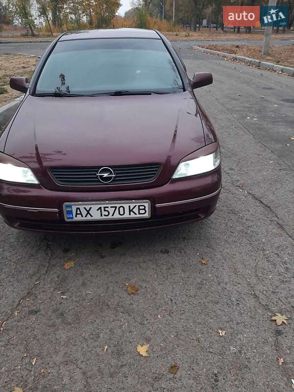 Opel Astra 2003