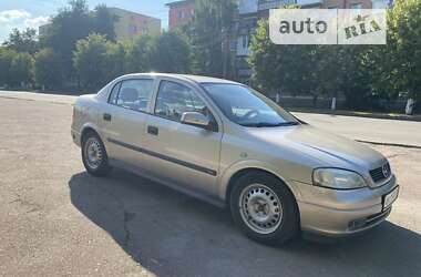 Седан Opel Astra 2001 в Коростене