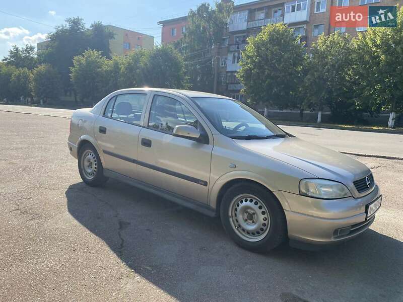 Opel Astra 2001