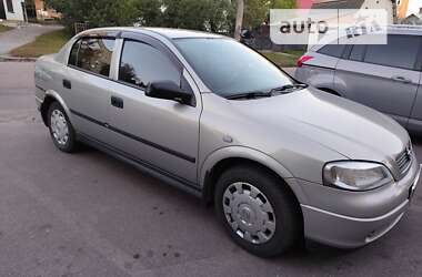 Седан Opel Astra 2007 в 