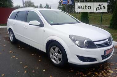 Універсал Opel Astra 2009 в Києві