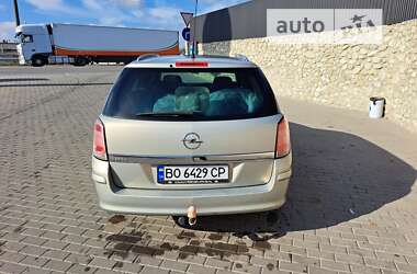 Універсал Opel Astra 2006 в Тернополі