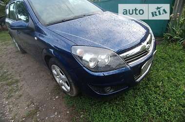 Универсал Opel Astra 2007 в Сквире