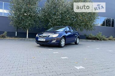 Універсал Opel Astra 2012 в Білій Церкві