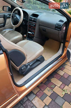 Купе Opel Astra 2000 в 