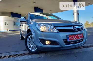 Універсал Opel Astra 2008 в Золотоноші