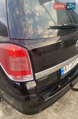 Универсал Opel Astra 2005 в 