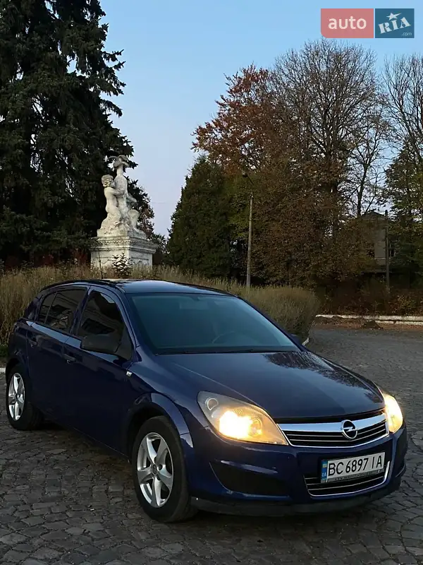 Opel Astra 2009