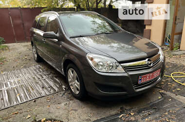 opel astra 2009 в Днепр (Днепропетровск) от профессионального продавца Володимир