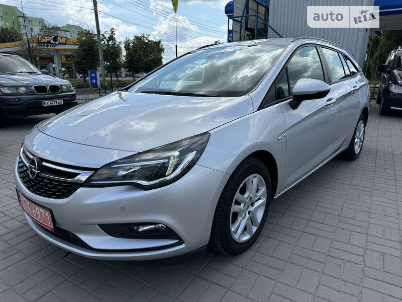 Універсал Opel Astra 2018 в Хмельницькому