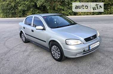 Седан Opel Astra 2008 в Виннице