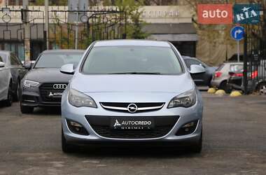 Седан Opel Astra 2017 в Киеве