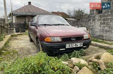 Хетчбек Opel Astra 1992 в Вигоді