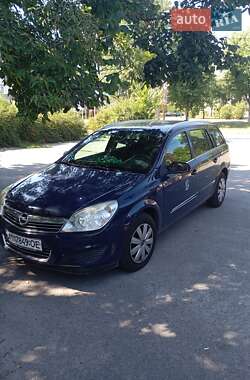 Универсал Opel Astra 2007 в Киеве